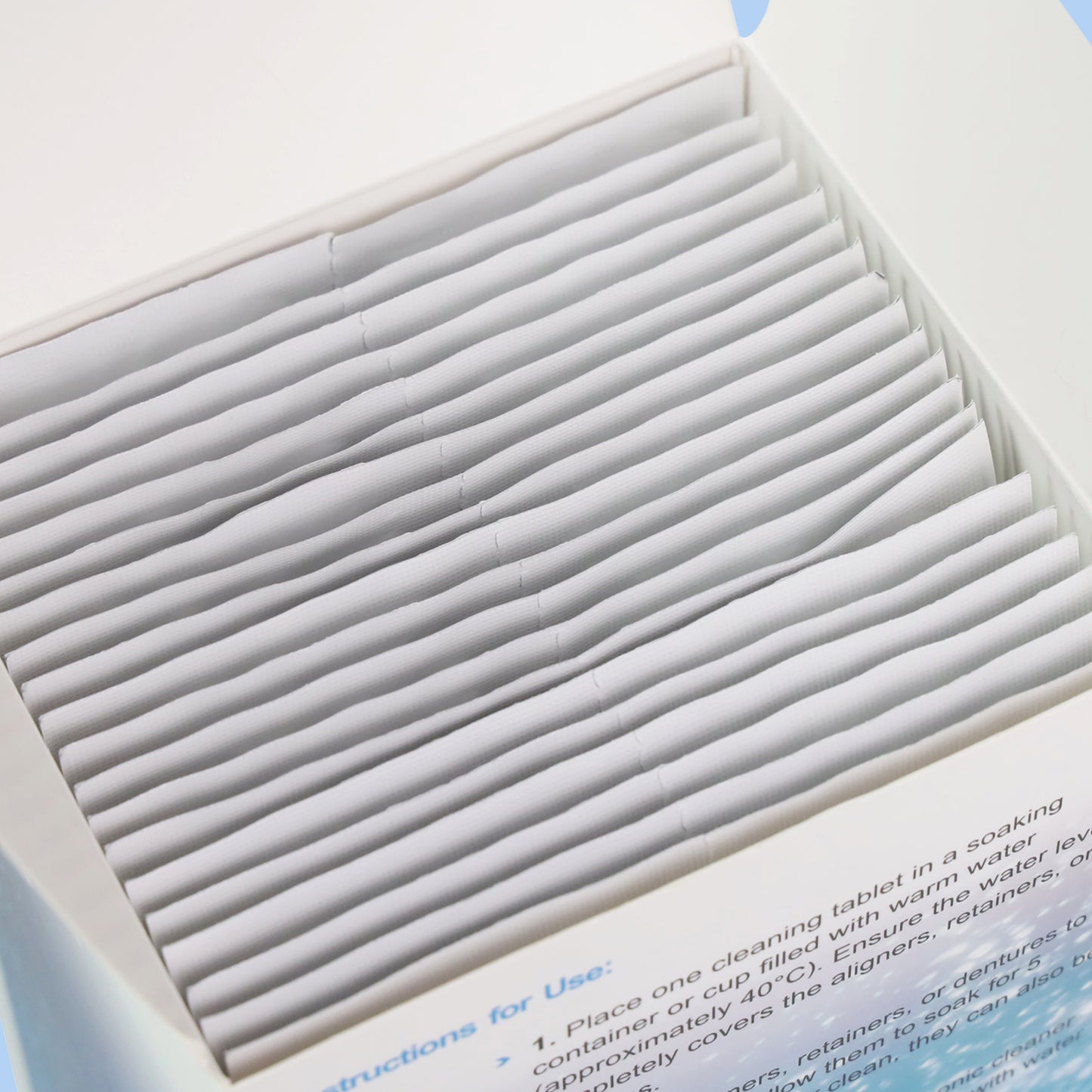 Pastillas limpiadoras para alineadores, retenedores y dentaduras postizas