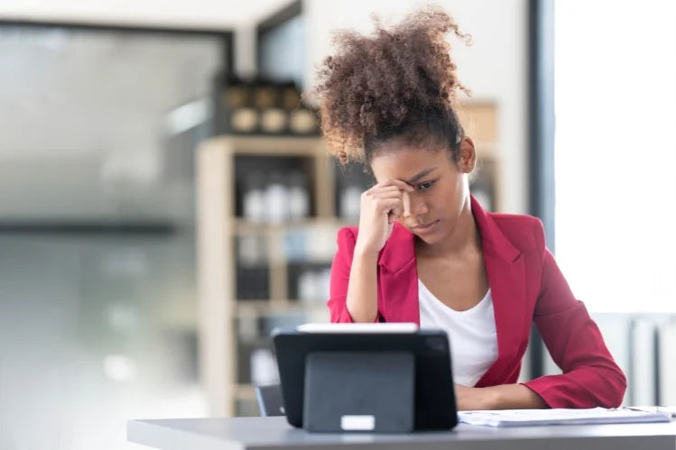 An image of a young woman left confused after Byte Aligners closed its operations