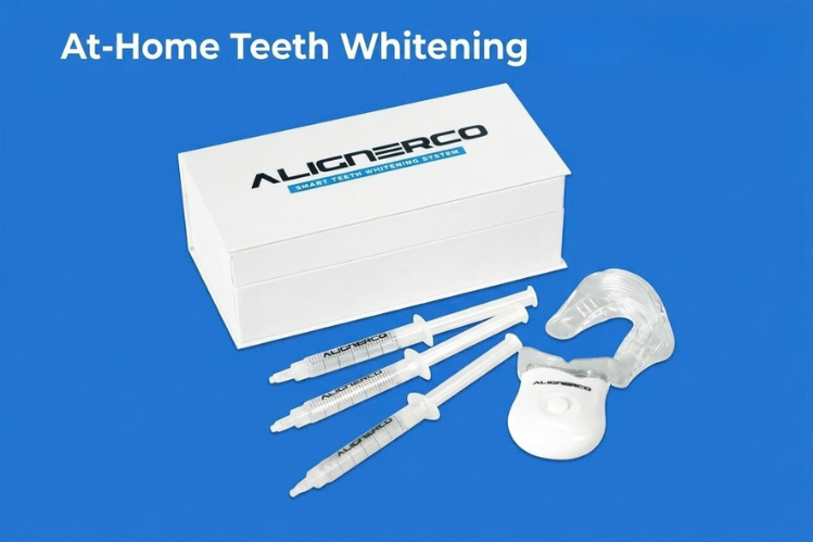 ALIGNERCO at-home teeth whitening kit with gel syringes and tray