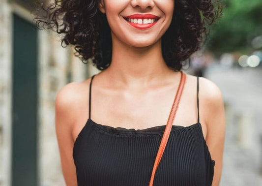 Causes of Diastema: Fix Gapped Teeth with Clear Braces