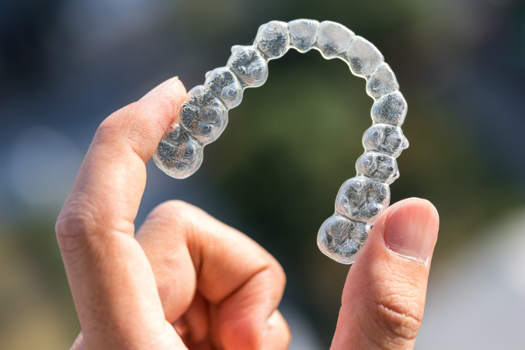 A picture of two clear retainers 