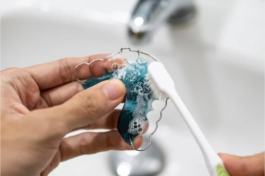 Retainer Cleaner