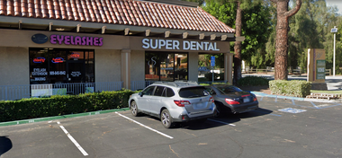  Super Dental Office